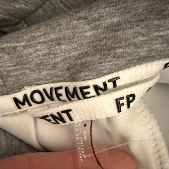 Free People FP Movement Pick it Up Pullover Hoodie in Heather Grey NWOT - Picture 9 of 9